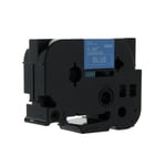 Q-Nomic TZe-555 cinta 24mm texto blanco sobre azul (8M) | QNTZe-555
