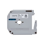Q-Nomic M-K221SBZ cinta no laminada negra sobre blanco 9 mm | QNMK221SBZ