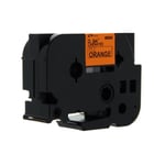 Q-Nomic TZe-B51 cinta 24mm texto negro sobre naranja fluorescente (5M) | QNTZe-B51